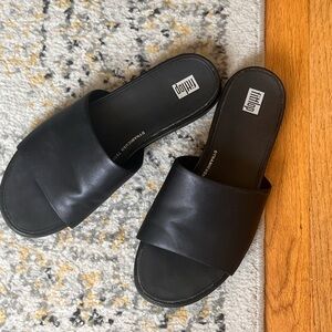 Black Slide Sandals by FitFlop